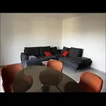 Appartement Spacieux, Proche Centre Ville.